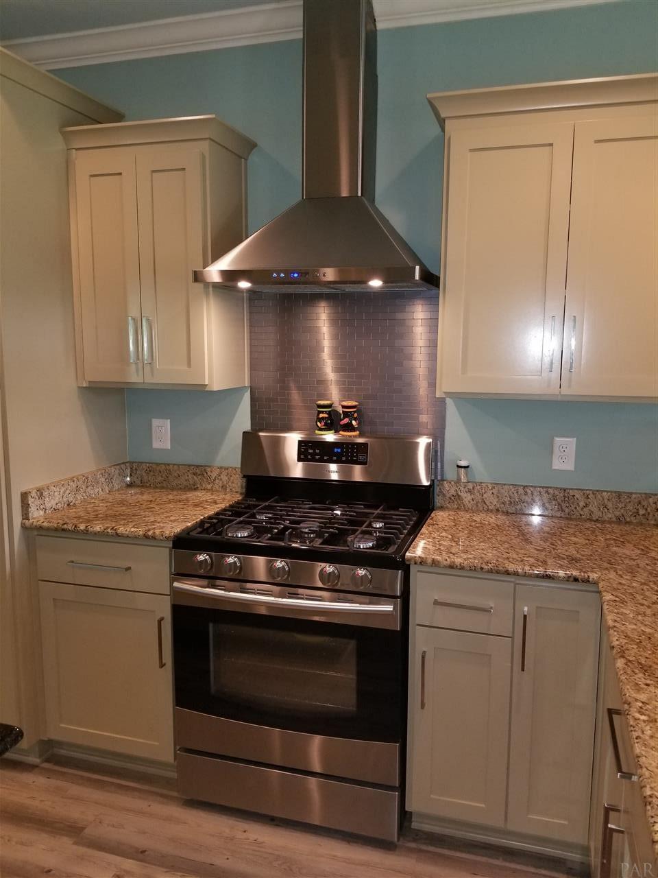 3304 Robinson Point Road Milton, FL 32583 - Photo 6 of 32