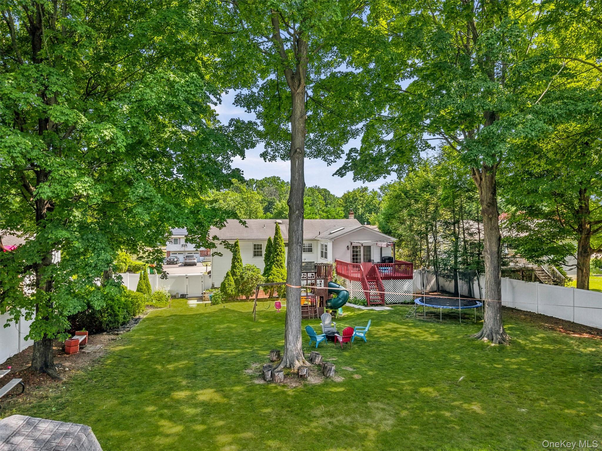 121 Village Common Fishkill, NY 12524 - Photo 39 of 43