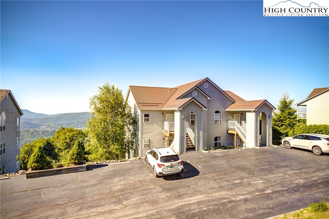 510 Elderberry Ridge Road, Unit G201 Beech Mountain, NC 28604 - Photo 1 of 29 Gallery Image 1