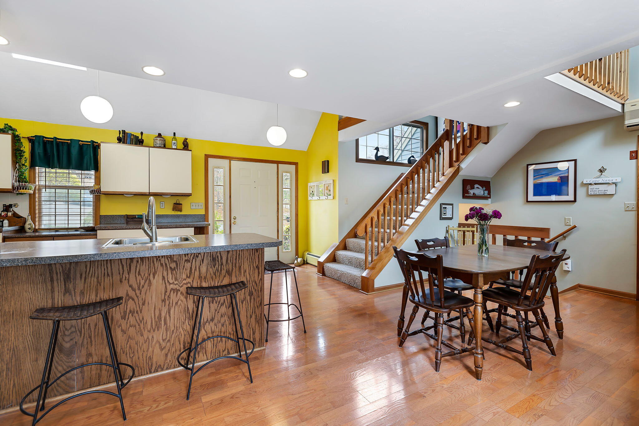 5 Vista Circle Centerville, MA 02632 - Photo 9 of 43 a dining room with furniture and wooden floor