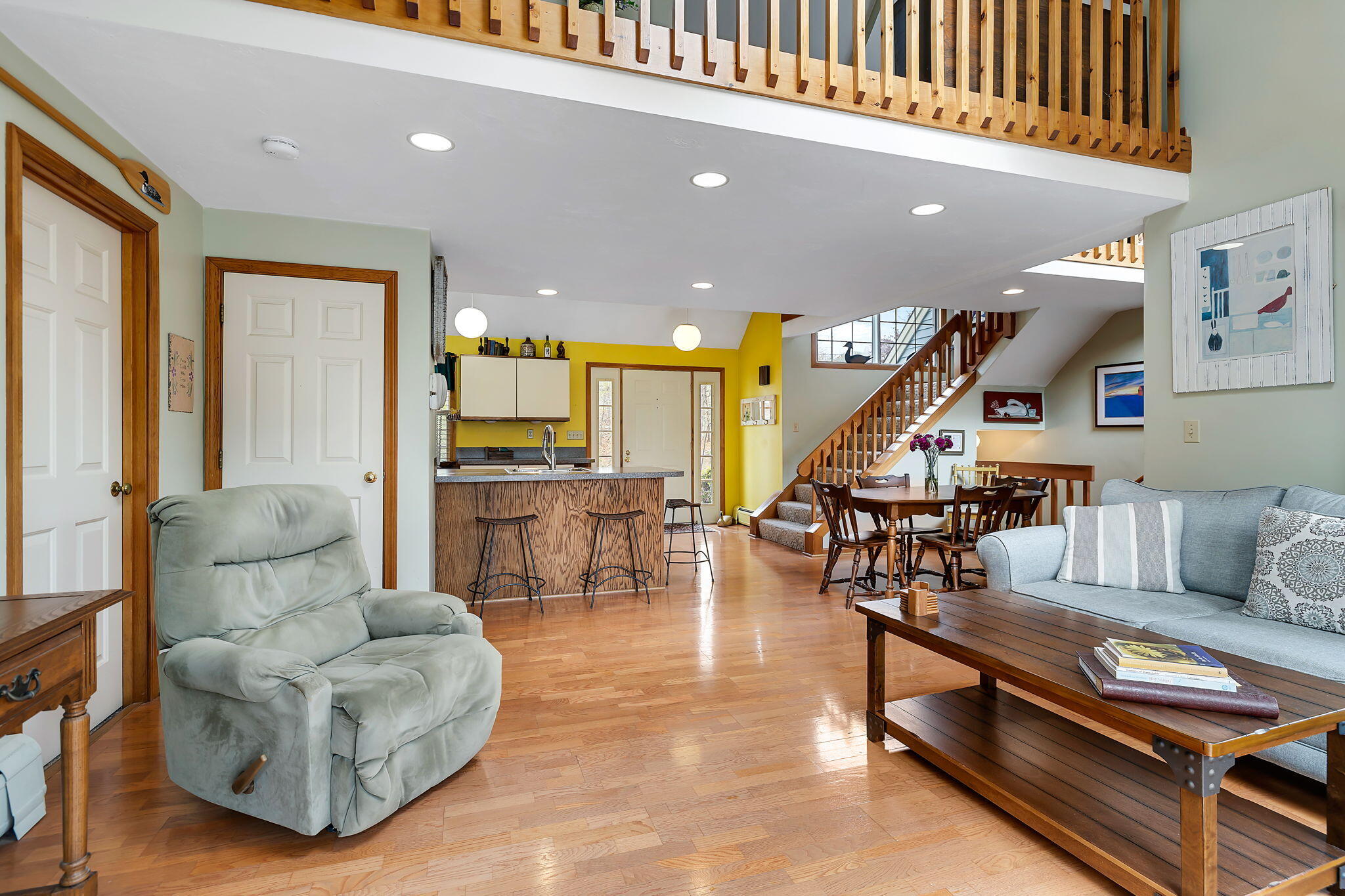5 Vista Circle Centerville, MA 02632 - Photo 10 of 43 a living room with furniture and wooden floor