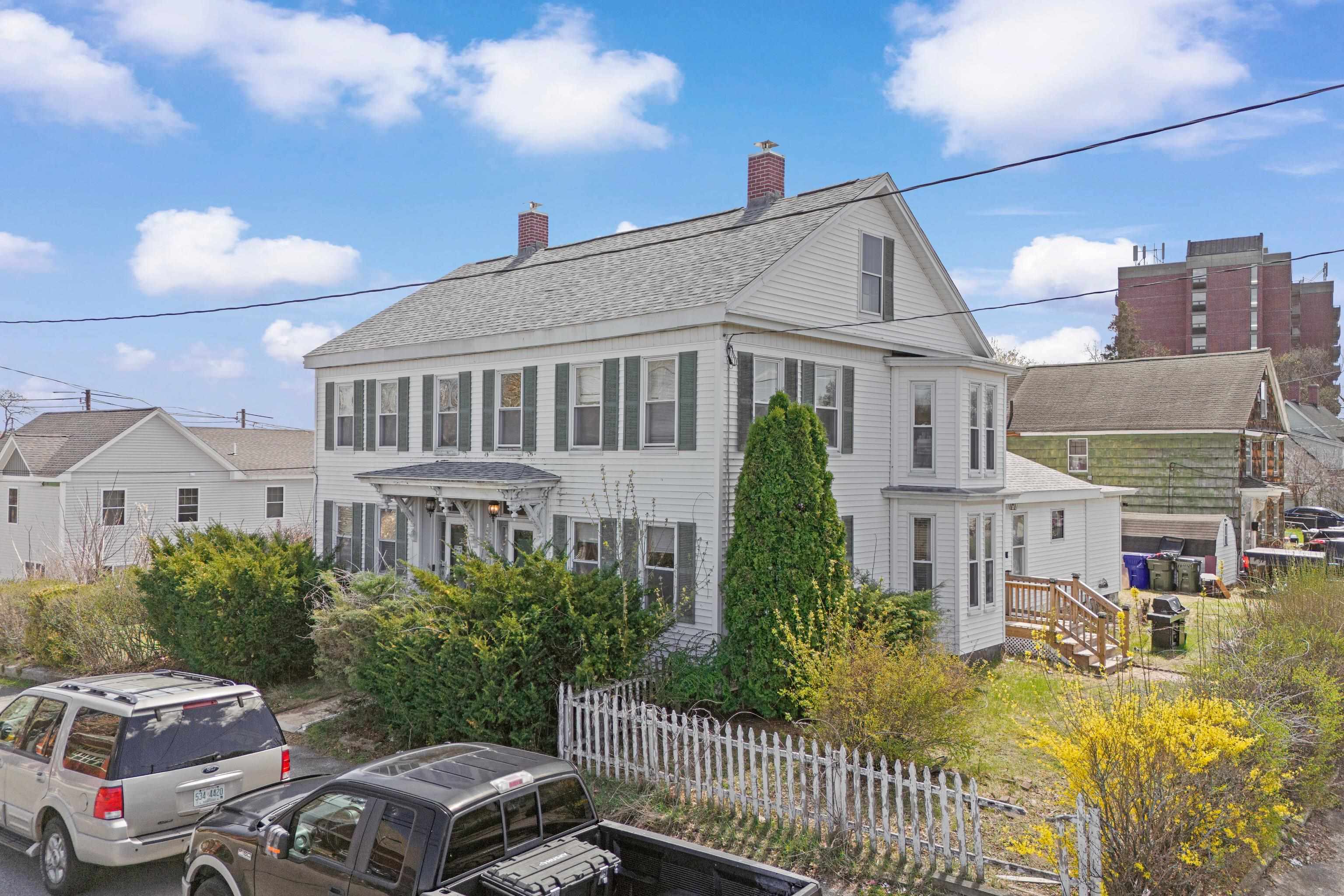 140 Douglas Street Manchester, NH 03102 - Photo 1 of 35