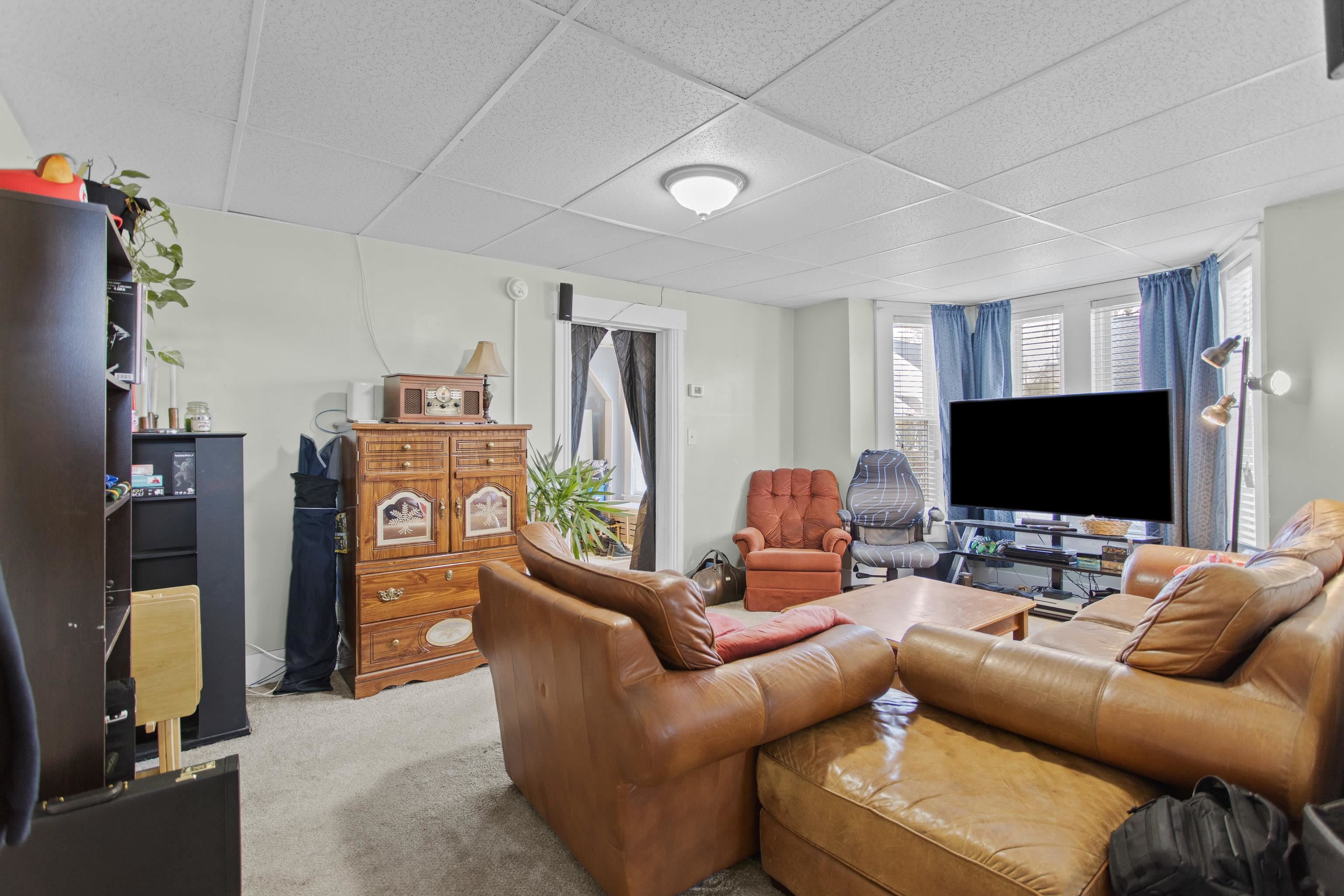 140 Douglas Street Manchester, NH 03102 - Photo 21 of 35