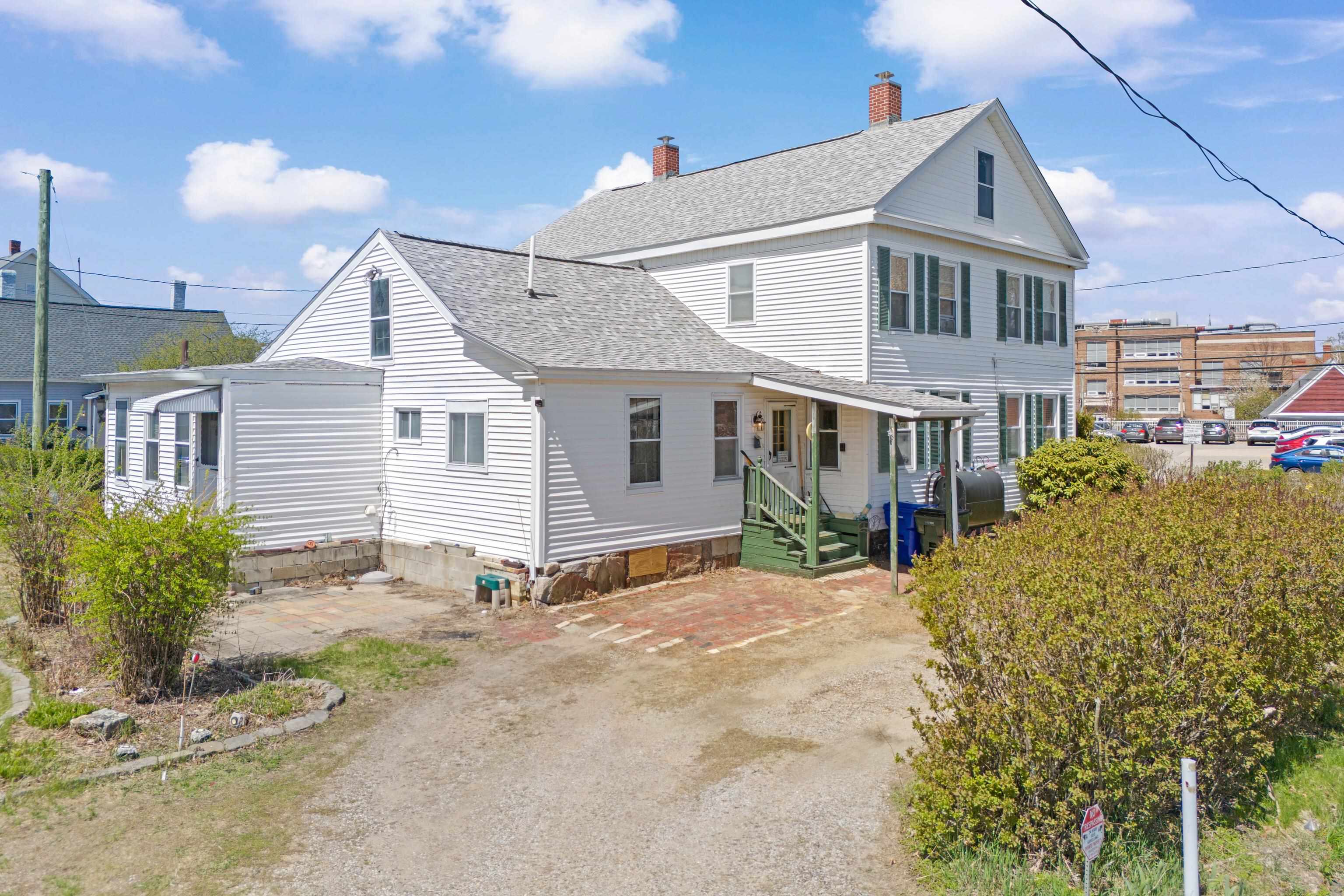 140 Douglas Street Manchester, NH 03102 - Photo 5 of 35