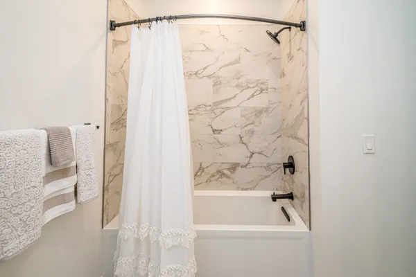 $1,125,000 | 239 Skimobile Road, Unit 304, Conway, NH 03860