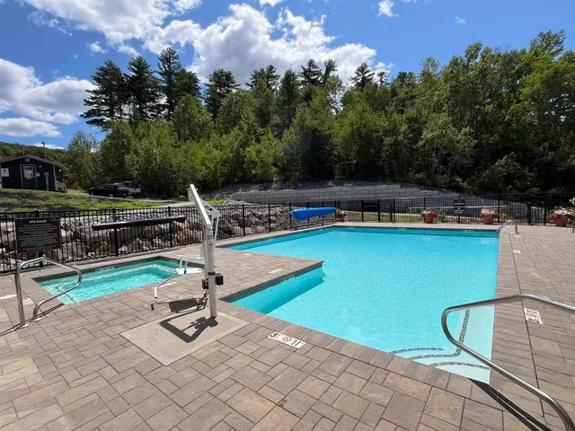 $1,175,000 | 239 Skimobile Road, Unit 304, Conway, NH 03860