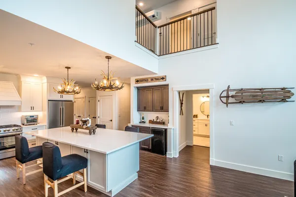 $1,125,000 | 239 Skimobile Road, Unit 304, Conway, NH 03860