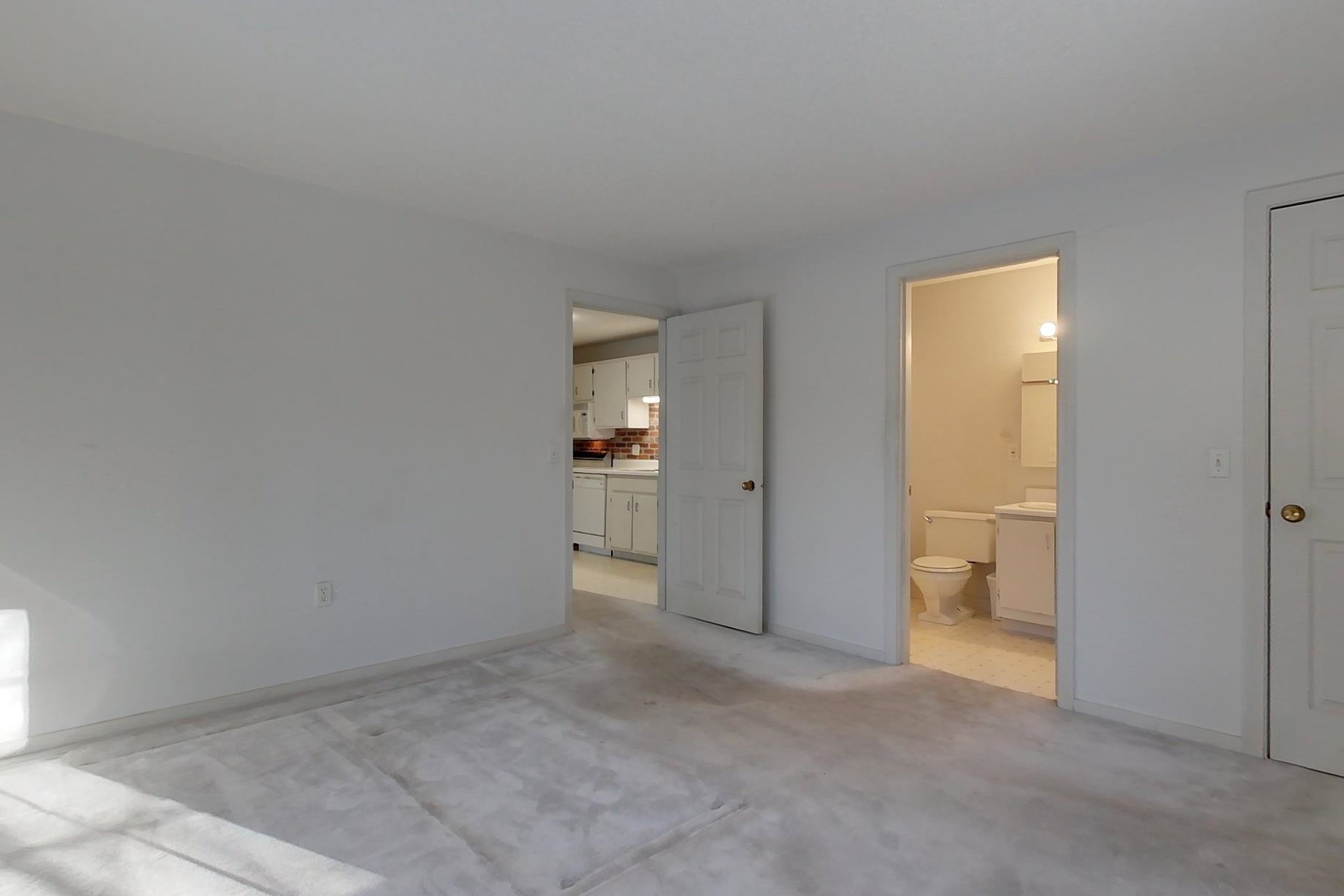 8 St James Place, Unit 803 Nashua, NH 03062 - Photo 10 of 17