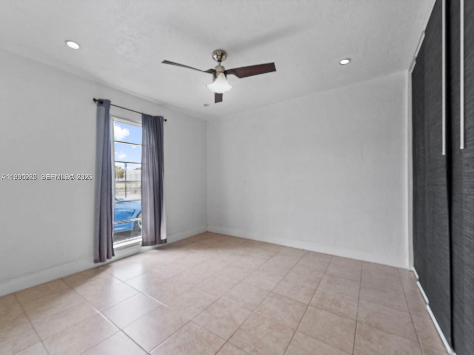 7220 Southwest 94th Place, Unit G3 Miami, FL 33173 - Photo 13 of 35