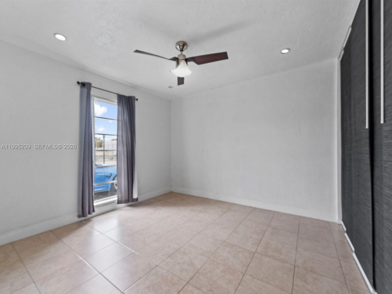 7220 Southwest 94th Place, Unit G3 Miami, FL 33173 - Photo 14 of 35