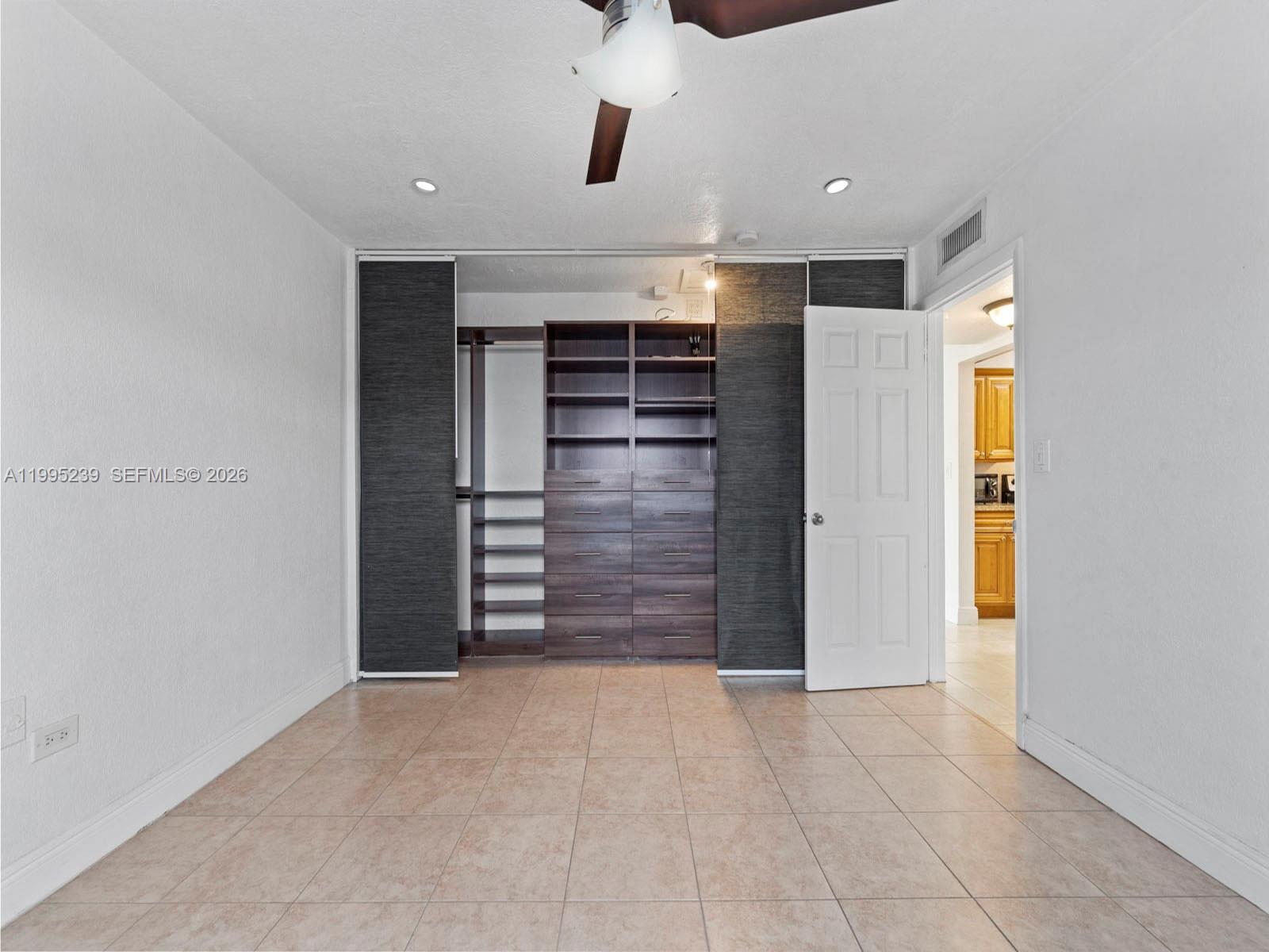 7220 Southwest 94th Place, Unit G3 Miami, FL 33173 - Photo 16 of 35