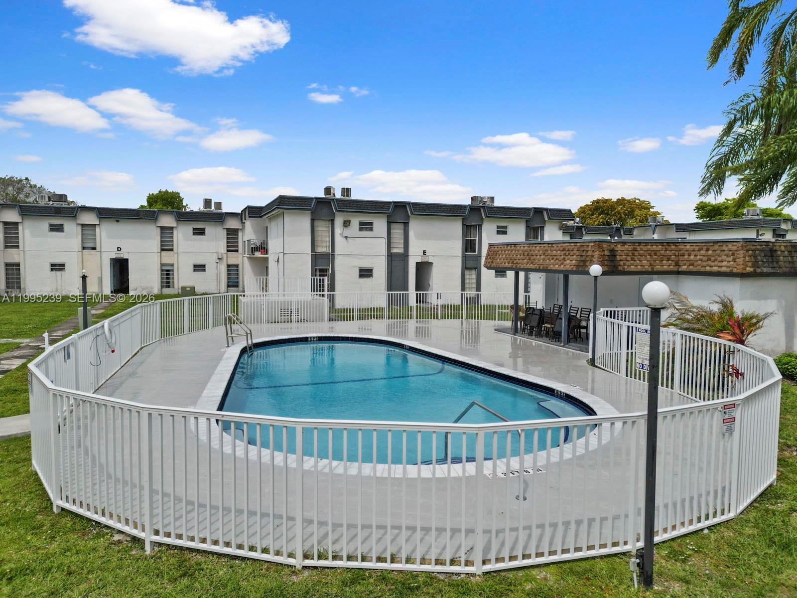 7220 Southwest 94th Place, Unit G3 Miami, FL 33173 - Photo 33 of 35