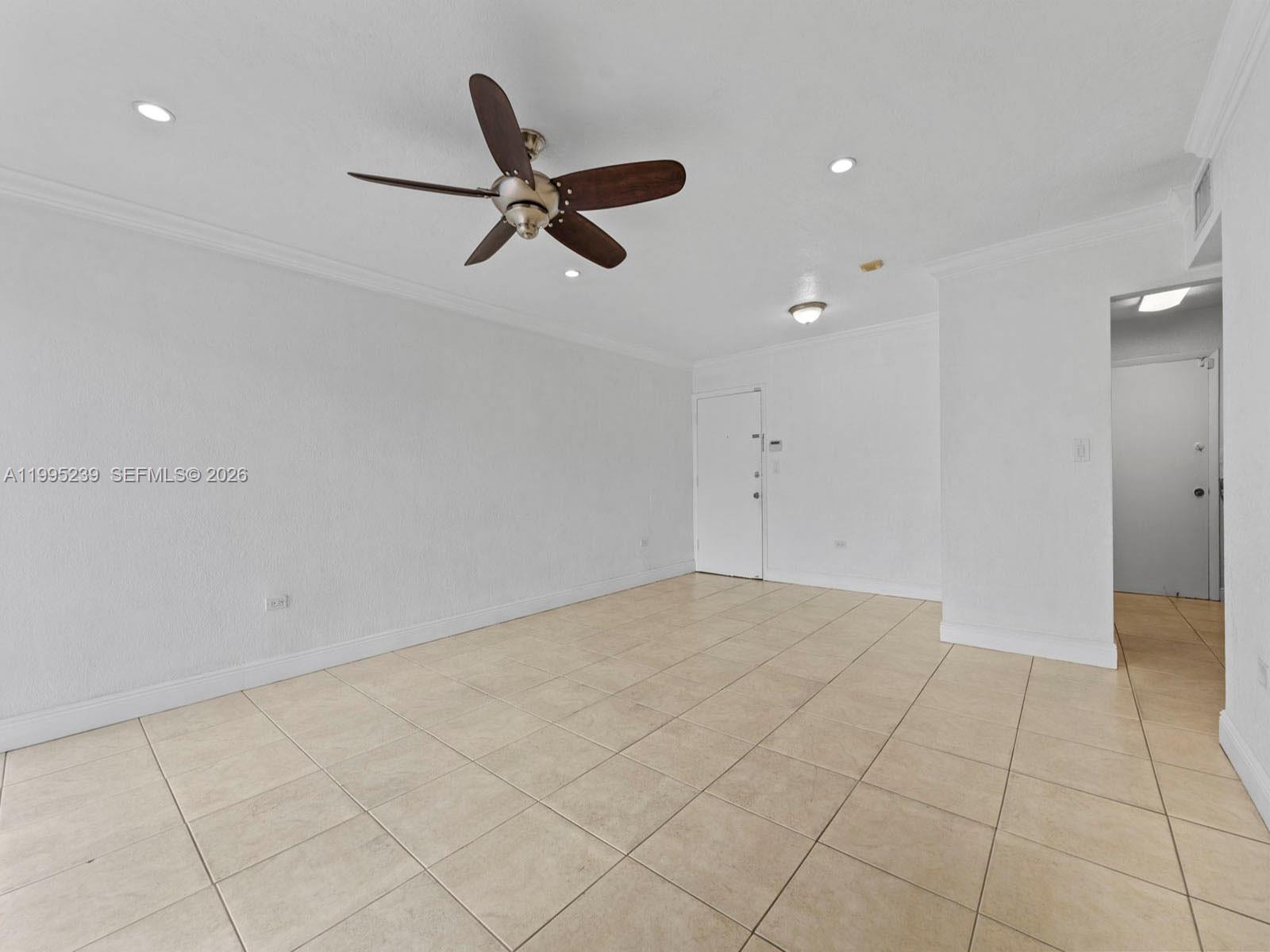 7220 Southwest 94th Place, Unit G3 Miami, FL 33173 - Photo 5 of 35