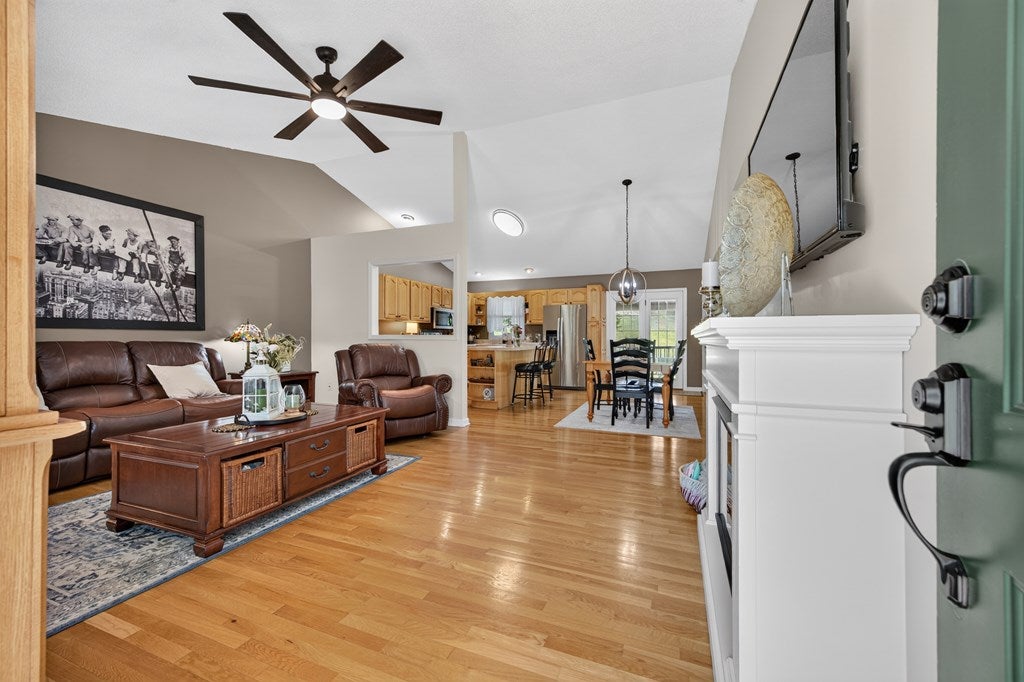117 Pine Avenue Rural Retreat, VA 24368 - Photo 11 of 81 Gallery Image 11