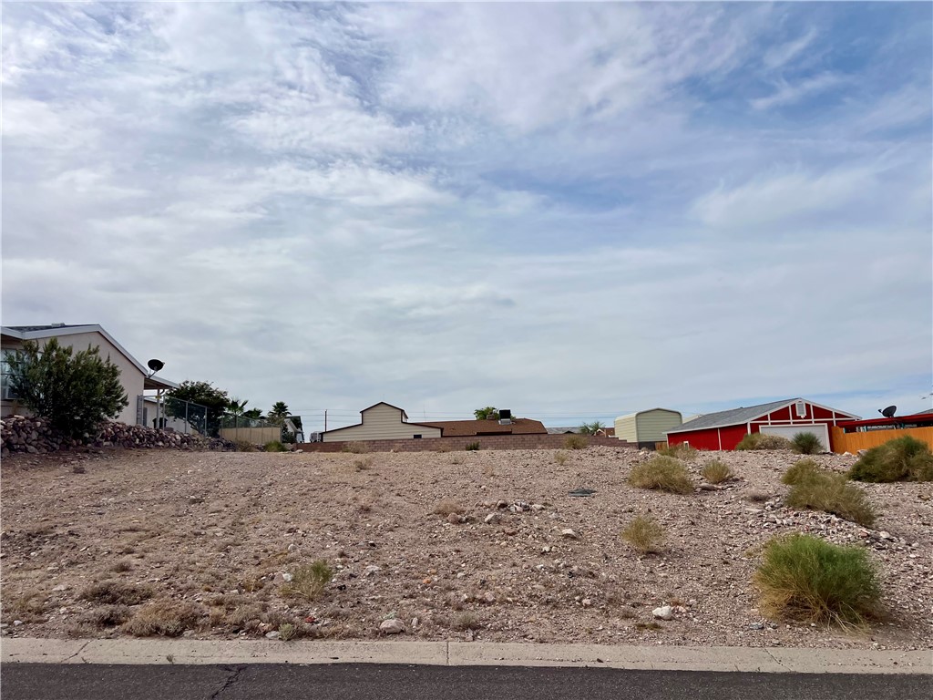 3370 Ridge View Avenue Bullhead City, AZ 86429 - Photo 3 of 10 unknown