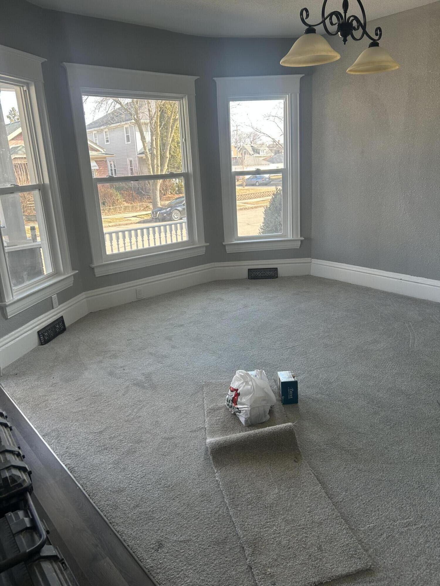 1428 Hayes Avenue Racine, WI 53405 - Photo 6 of 12 Living room lower