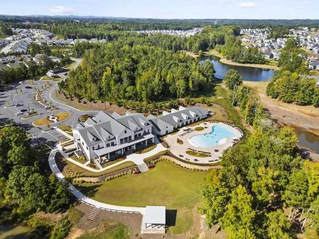 $549,900 | 226 Geneva Way, Hoschton, GA 30548