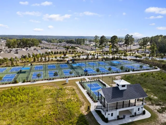 $549,900 | 226 Geneva Way, Hoschton, GA 30548