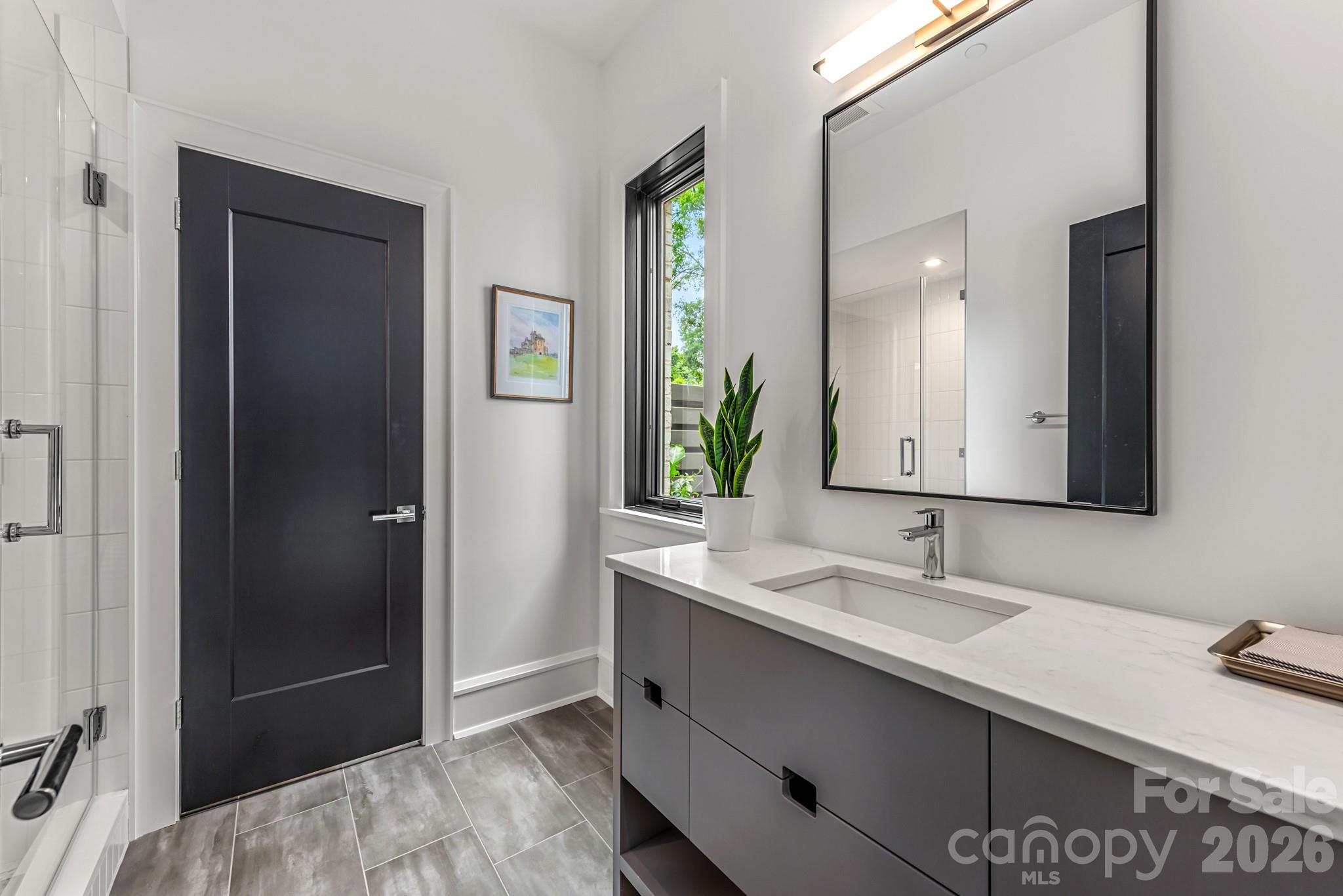 610 Queens Road Charlotte, NC 28207 - Photo 35 of 37 Gallery Image 35