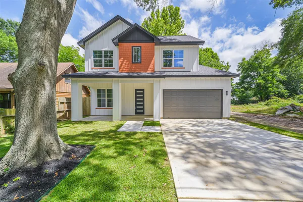 $499,000 | 105 A Mc Phail Street, Tomball, TX 77375