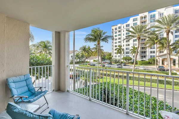 $3,500 | 3606 South Ocean Boulevard, Unit 205, Highland Beach, FL 33487