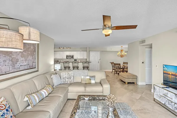$3,500 | 3606 South Ocean Boulevard, Unit 205, Highland Beach, FL 33487
