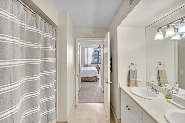 $3,500 | 3606 South Ocean Boulevard, Unit 205, Highland Beach, FL 33487