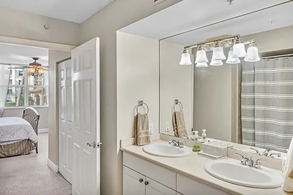 $3,500 | 3606 South Ocean Boulevard, Unit 205, Highland Beach, FL 33487