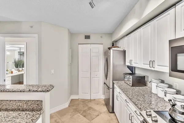 $3,500 | 3606 South Ocean Boulevard, Unit 205, Highland Beach, FL 33487