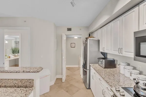 $3,500 | 3606 South Ocean Boulevard, Unit 205, Highland Beach, FL 33487