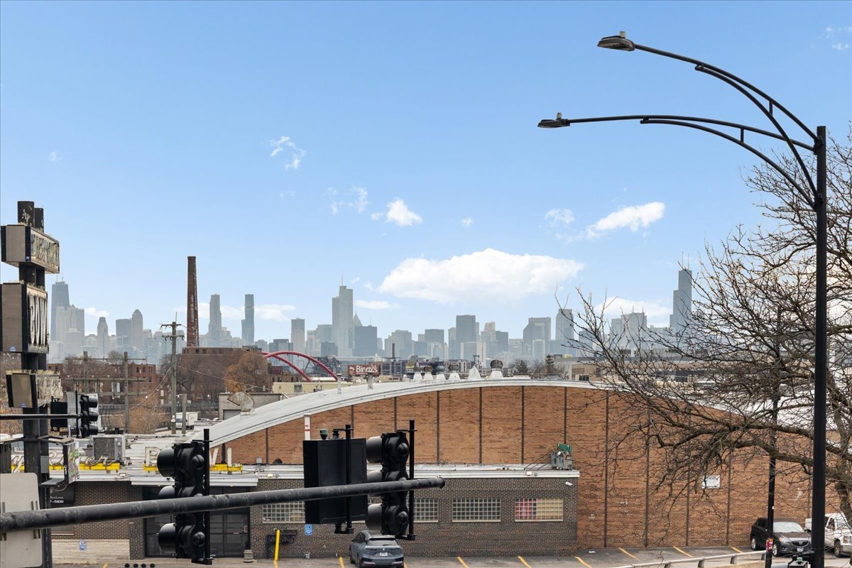2811 North Bell Avenue, Unit 202 Chicago, IL 60618 - Photo 25 of 26