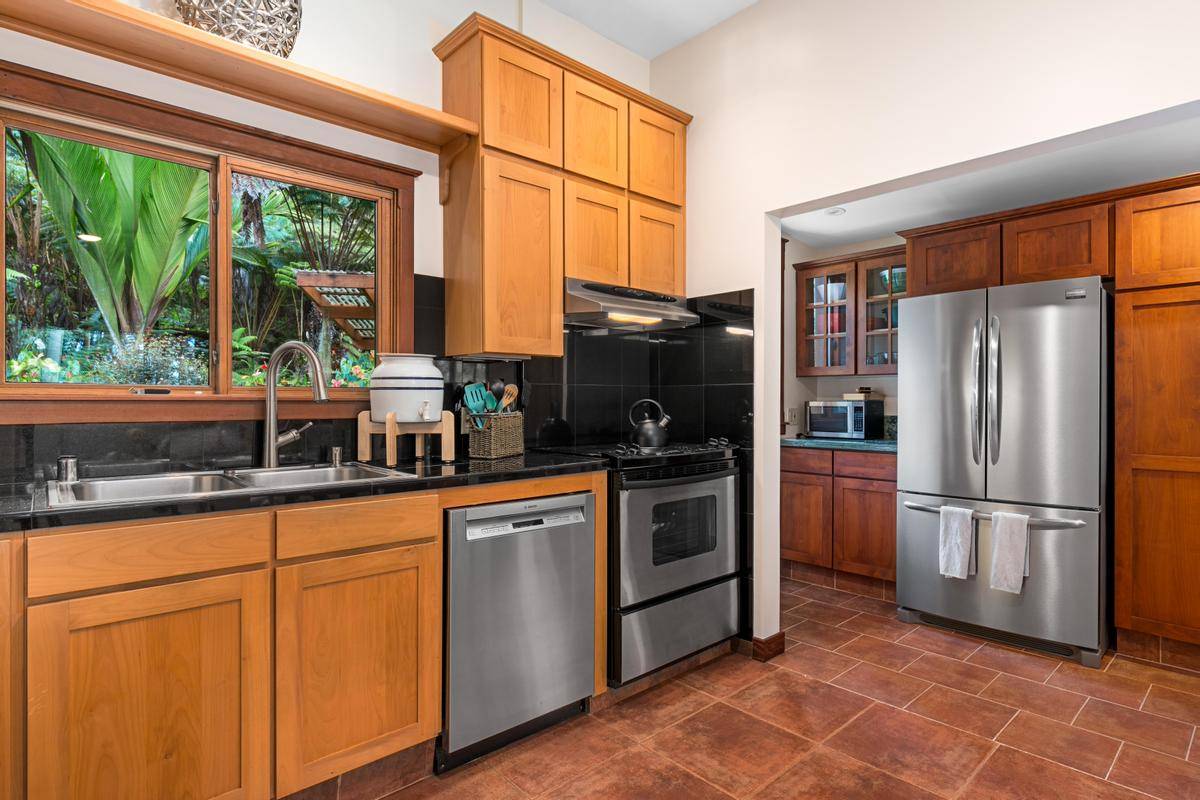 87-368 Kaohe Mauka Road Captain Cook, HI 96704 - Photo 10 of 30