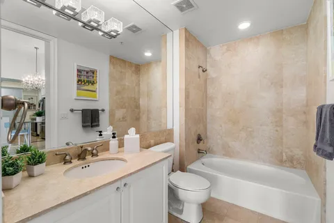 $6,000 | 99 Southeast Mizner Boulevard, Unit 543, Boca Raton, FL 33432