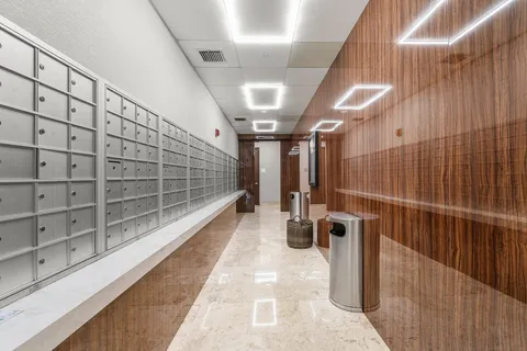 $6,000 | 99 Southeast Mizner Boulevard, Unit 543, Boca Raton, FL 33432