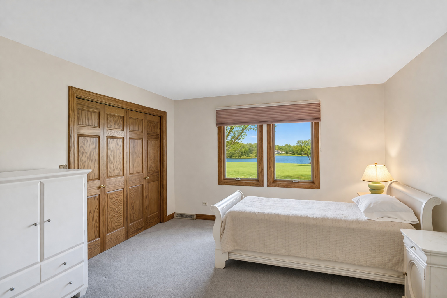 2321 Coach Road Long Grove, IL 60047 - Photo 57 of 83 a bedroom with a bed and a window