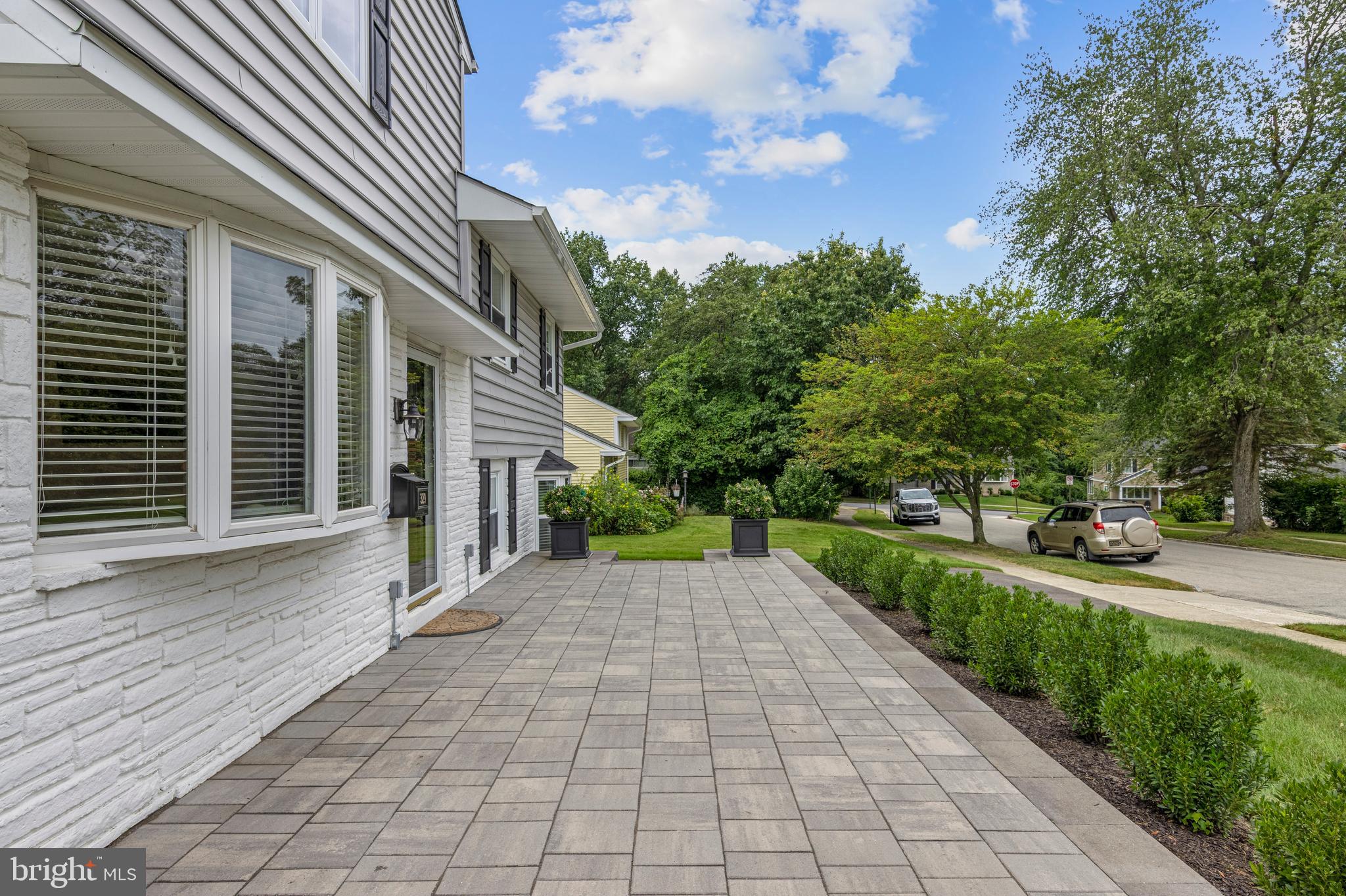 329 Williams Road Bryn Mawr, PA 19010 - Photo 6 of 61 Welcome home - great, walkable neighborhood