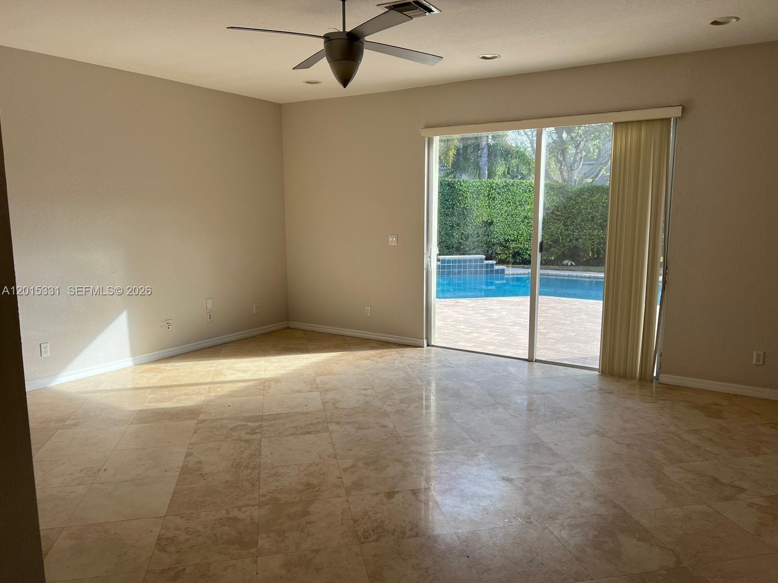 4160 Cascade Terrace Weston, FL 33332 - Photo 10 of 51 Living