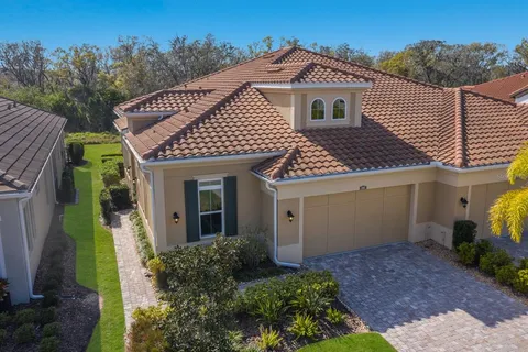 $525,000 | 2402 Starwood Court, Lakewood Ranch, FL 34211