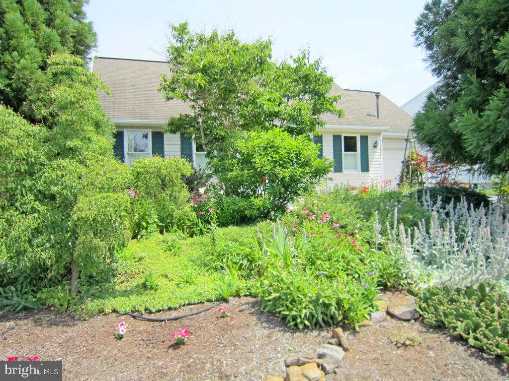 13 Cowpath Denver, PA 17517 - Photo 2 of 24 Gallery Image 2