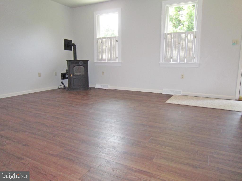 13 Cowpath Denver, PA 17517 - Photo 4 of 24 Gallery Image 4