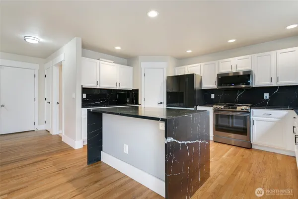 $665,000 | 11515 138th St Court East, Puyallup, WA 98374