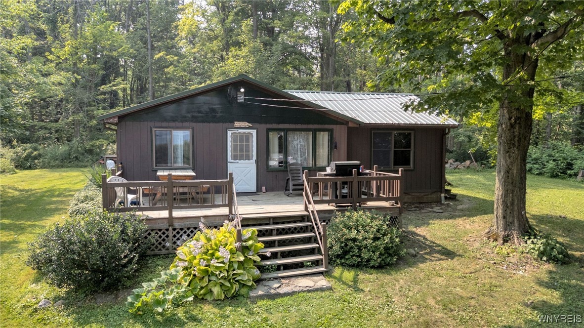 1834 Comet Road Warsaw, NY 14569 - Photo 1 of 24