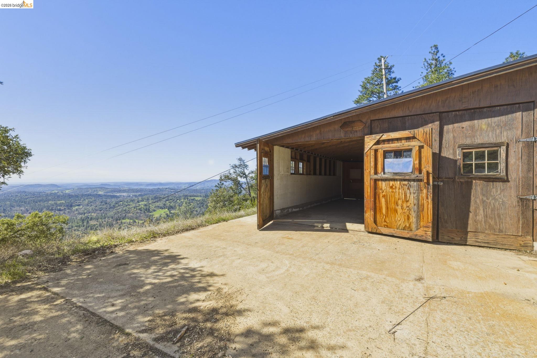 13180 Mountain Boy Road Columbia, CA 95310 - Photo 36 of 54