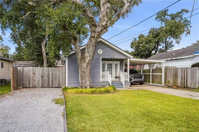 $2,000 | 608 Tullulah Avenue, River Ridge, LA 70123