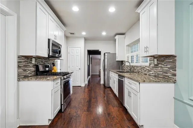 $2,000 | 608 Tullulah Avenue, River Ridge, LA 70123