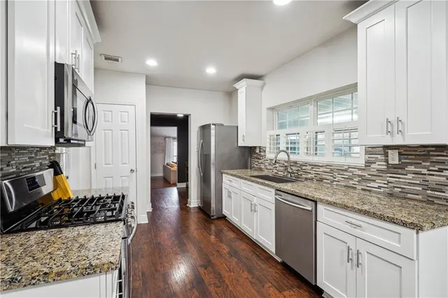 $2,000 | 608 Tullulah Avenue, River Ridge, LA 70123