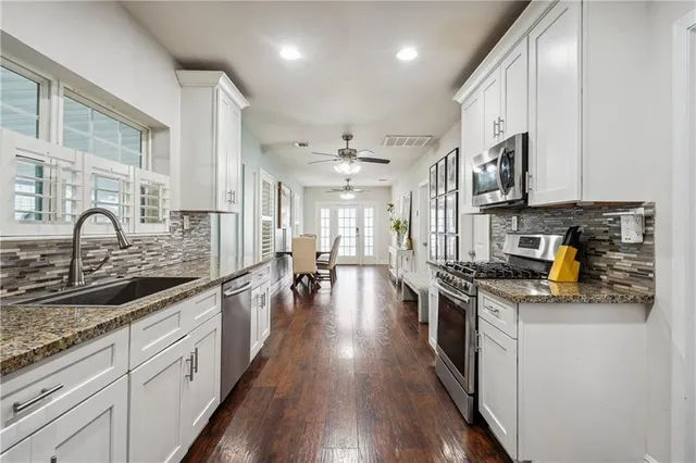 $2,000 | 608 Tullulah Avenue, River Ridge, LA 70123