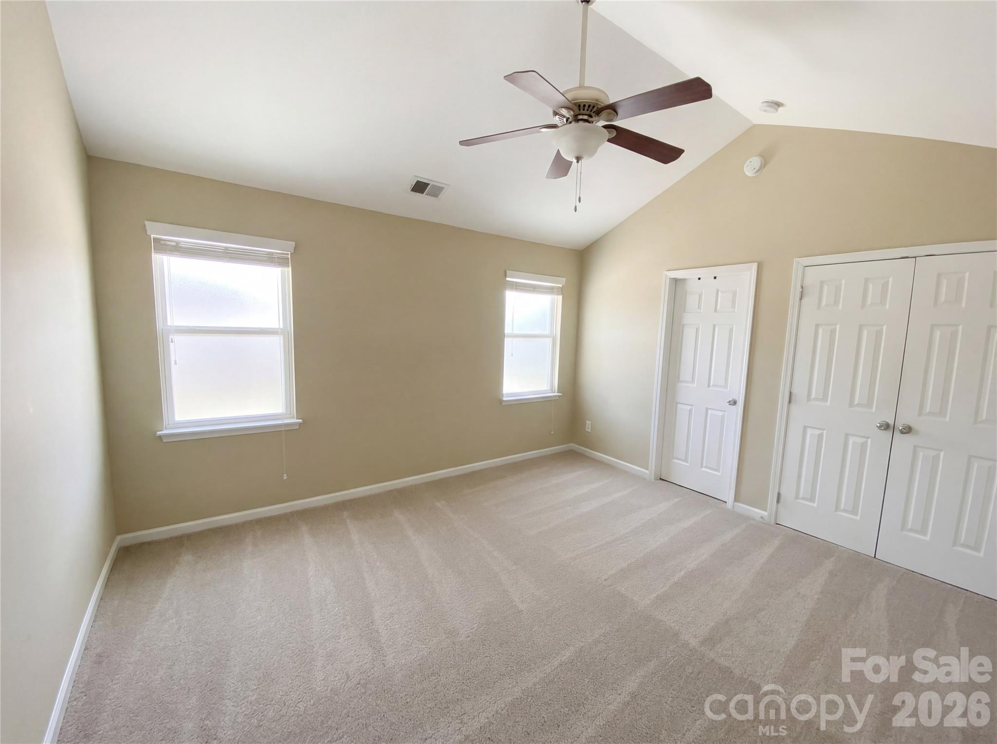 7824 Buddy Holly Road Charlotte, NC 28216 - Photo 4 of 20