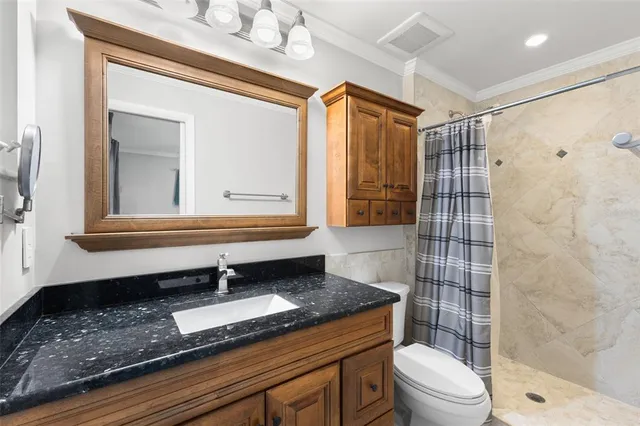 $3,100 | 3059 Hickory Drive, Largo, FL 33770