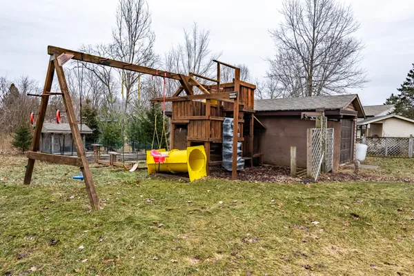 $649,900 | 715 Lee Drive, West Salem, WI 54669